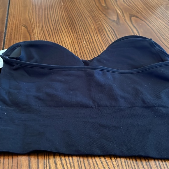BARBRA SOFT STRAPLESS BRA. NWT. SIZES 32/34 A-DDD. - Picture 4 of 7
